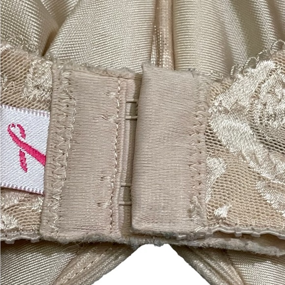 Wacoal Breast Cancer Awareness Bra Womens 34DD Beige Floral Lace Underwire 85567 - Picture 5 of 11